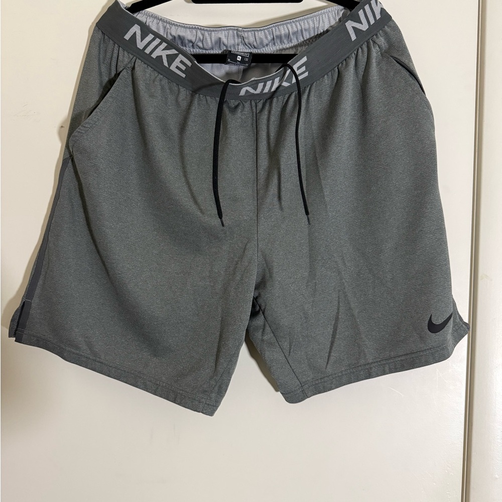 Nike Men's Charcoal Athletic Shorts